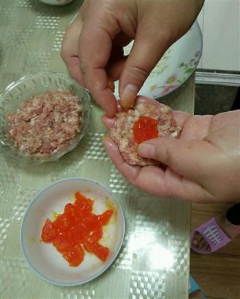 咸蛋黄珍珠肉丸的做法步骤3
