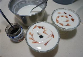 自制樱桃果酱酸奶的做法步骤9