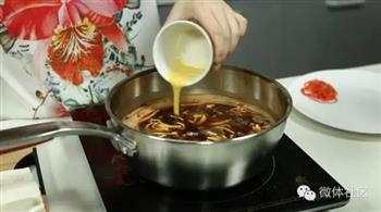 开胃酸辣汤的做法图解7