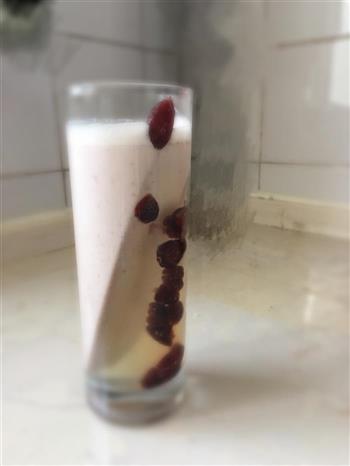 水陆鲜体验蔓越莓奶昔-果冻的做法步骤9