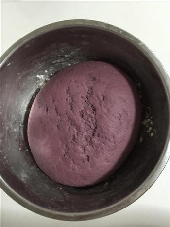 紫薯芝士馒头的做法步骤2