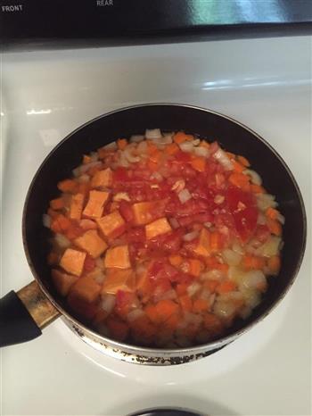 简单好吃的低卡减脂汤-南瓜胡萝卜虾仁浓汤的做法图解4