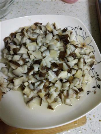 圆白菜香菇素饺子，减肥，健身者的美食的做法步骤5