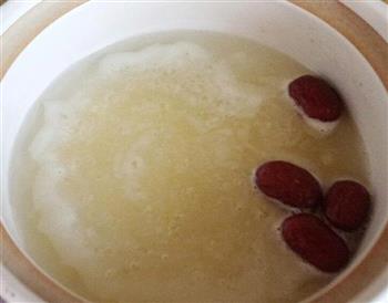 小米红枣枸杞粥的做法图解2