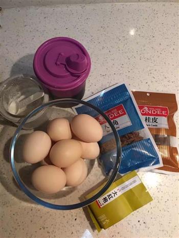 满屋飘香-五香茶叶蛋的做法步骤1