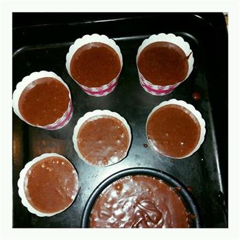巧克力杯子蛋糕的做法步骤9