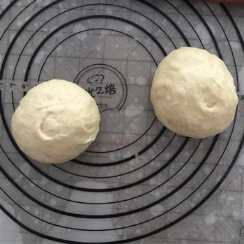 面包机版肉松面包卷的做法步骤1