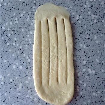 葡萄干小面包卷的做法图解5