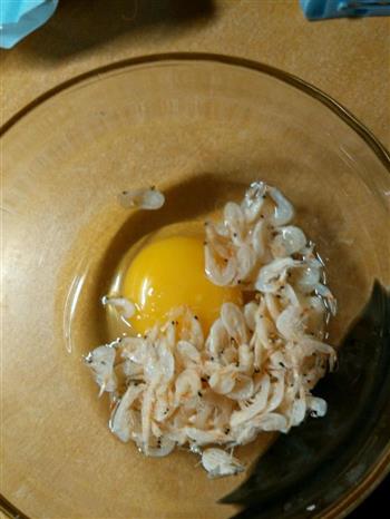 虾米蒸鸡蛋的做法步骤1