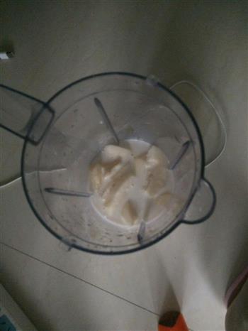 夏天冰苹果奶昔的做法步骤2
