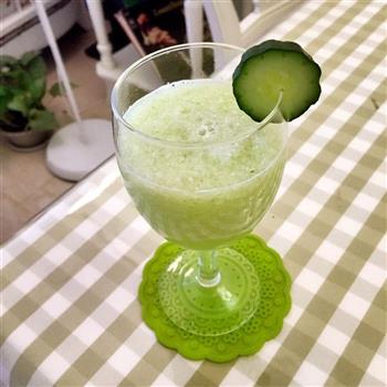 雪梨黄瓜汁-清凉夏日的做法步骤3