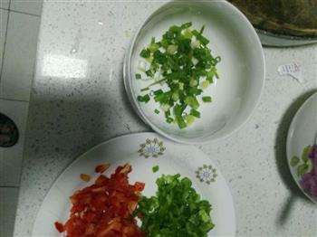 美味又简单的双椒蒜蓉烤茄子的做法步骤3