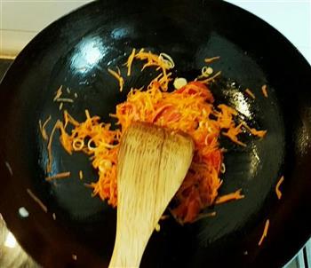 胡萝卜疙瘩汤的做法步骤3
