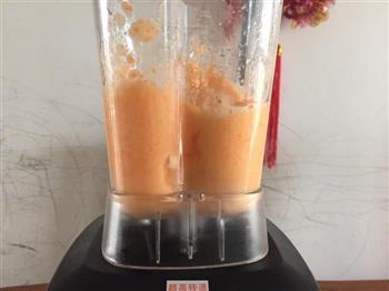 夏季饮品-红萝卜雪梨汁的做法步骤3