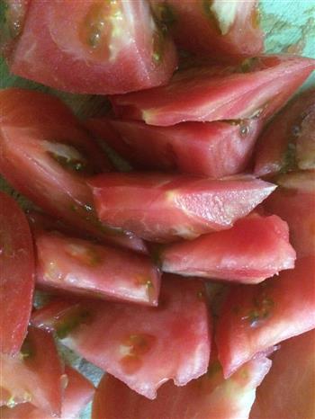 西红柿牛腩炖土豆的做法图解3