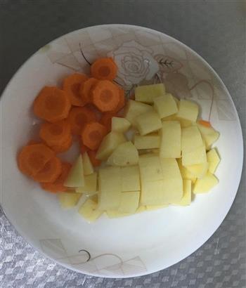 土豆胡萝卜炖牛肉的做法图解5