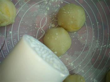 奶黄冰皮月饼的做法步骤22