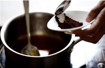 咖啡焦糖布丁的做法步骤10