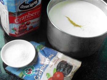 蔓越莓酸奶冰棒的做法步骤1