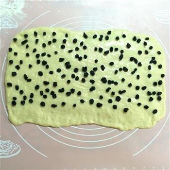 蓝莓炼乳面包卷的做法图解7