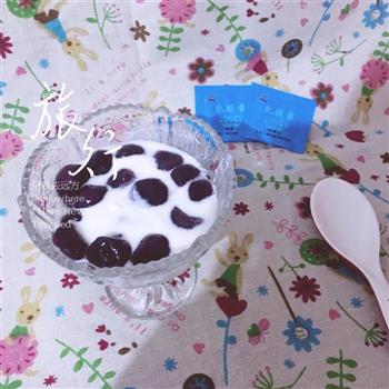 紫薯芋圆酸奶的做法步骤2