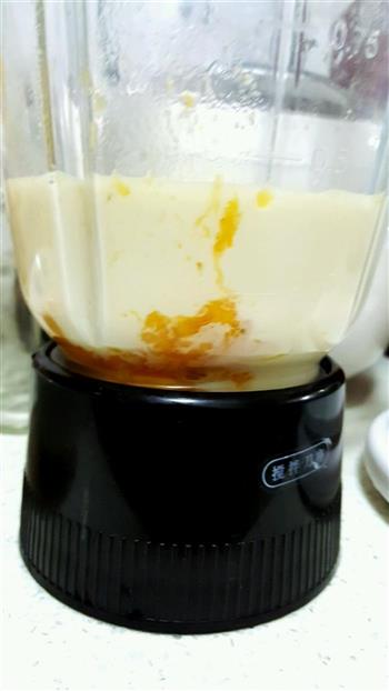 芒果牛奶冰棒的做法步骤3