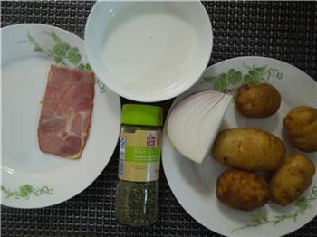 培根土豆浓汤-精要主义的做法步骤1