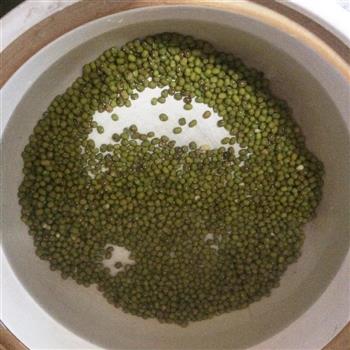 绿豆百合汤-夏天消暑良品的做法步骤3