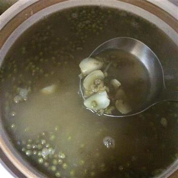 绿豆百合汤-夏天消暑良品的做法步骤5