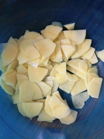 洋葱土豆片的做法步骤1