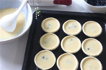 快手蓝莓豆浆蛋挞的做法步骤5