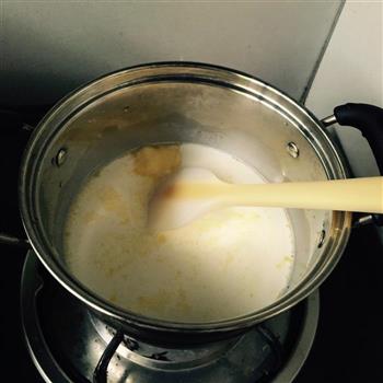 电饼铛-流沙奶黄包的做法步骤4