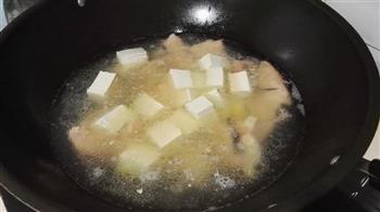 三文鱼头豆腐汤的做法图解2