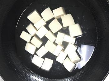 蟹粉豆腐的做法步骤3