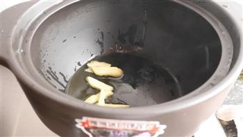 入味的茴香山药排骨煲的做法步骤3