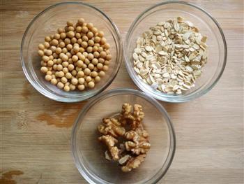 燕麦核桃豆浆的做法步骤1