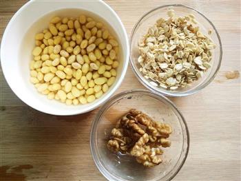燕麦核桃豆浆的做法步骤2