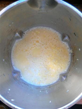 鲜榨玉米汁的做法步骤3