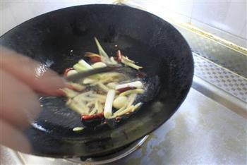 轻松做小海鲜—爆炒花蛤的做法图解3