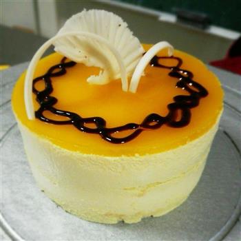 芒果慕斯蛋糕的做法图解1