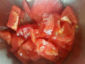番茄土豆炖牛肉-爸爸父亲节快乐的做法步骤4