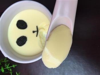 宝宝食谱-熊猫蒸蛋的做法步骤8