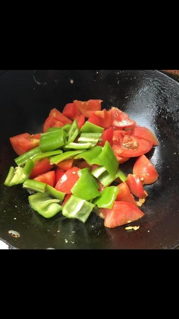 番茄青椒炒蛋的做法步骤4