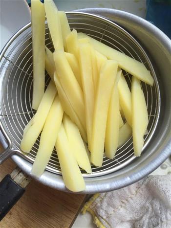 土豆烤薯条的做法步骤3