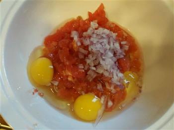 西红柿鸡蛋饼的做法步骤2