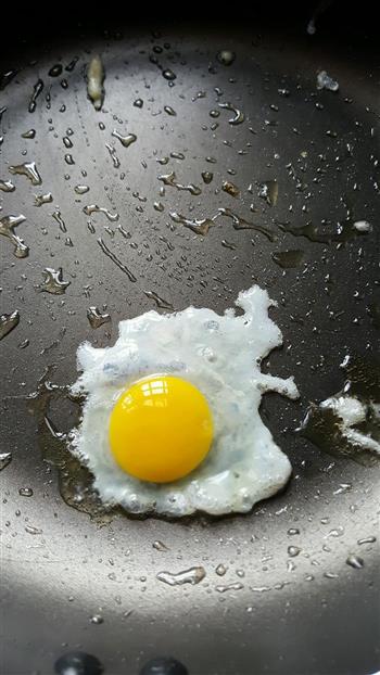 酸甜炸鹌鹑蛋的做法图解3