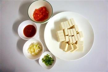 茄汁豆腐的做法图解1