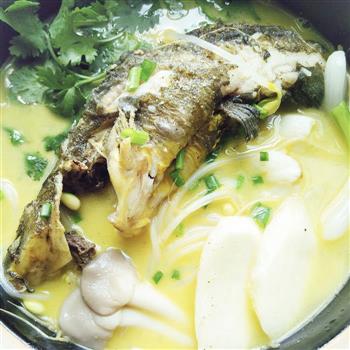 黄颡鱼汤的做法步骤5