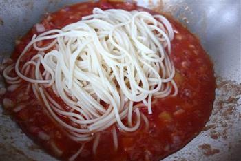简单美味脆肠番茄意面的做法图解4