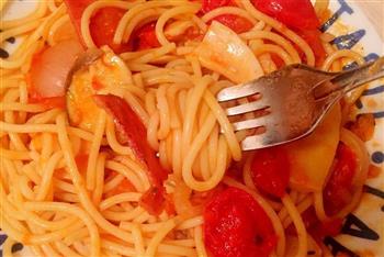 简单美味脆肠番茄意面的做法图解8
